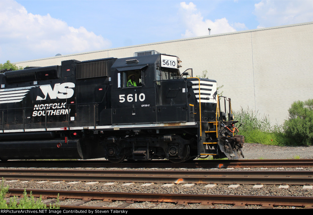 NS 5610